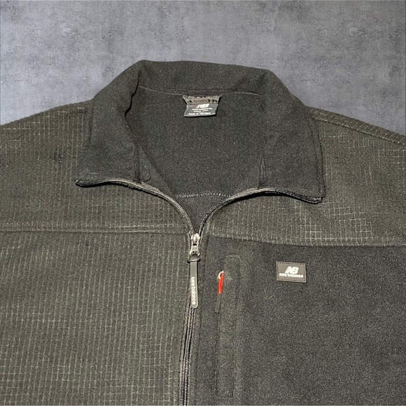 New Balance Full Zip Sweater Black Size M NWT - Picture 3 of 5